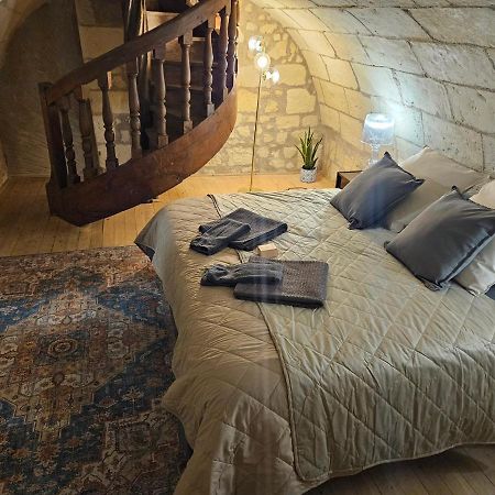 Hotel Robin Quantin In The Heart Of Old Tours Extérieur photo