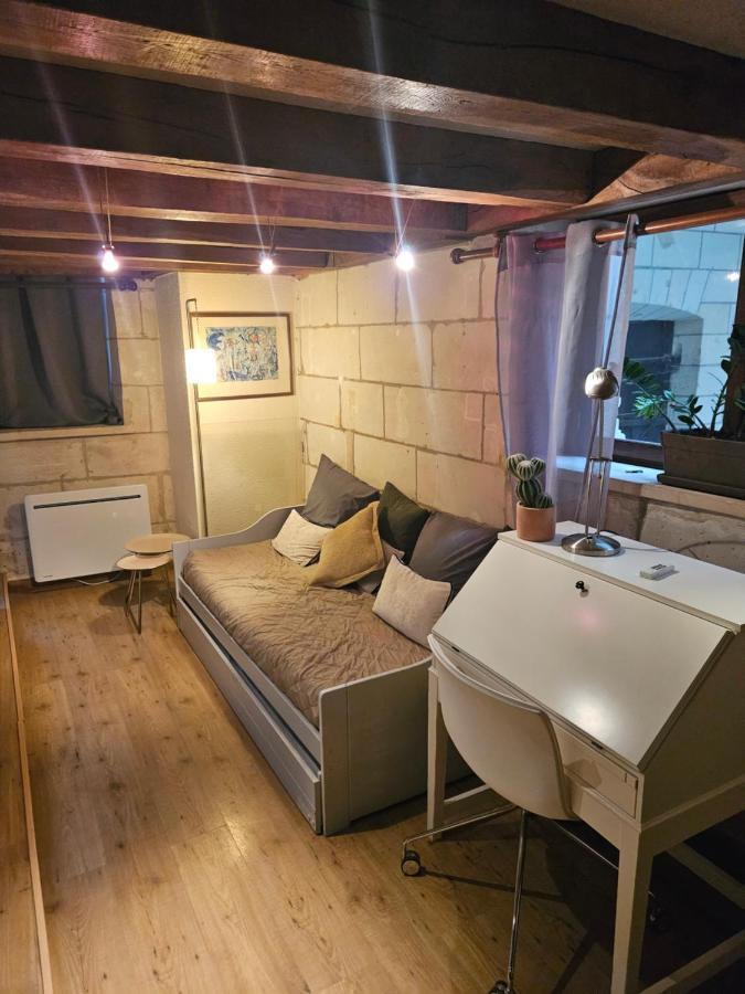 Hotel Robin Quantin In The Heart Of Old Tours Extérieur photo