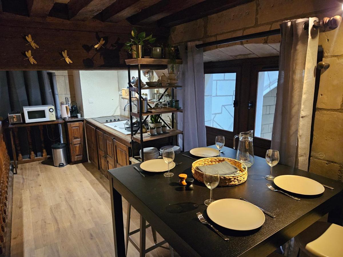 Hotel Robin Quantin In The Heart Of Old Tours Extérieur photo